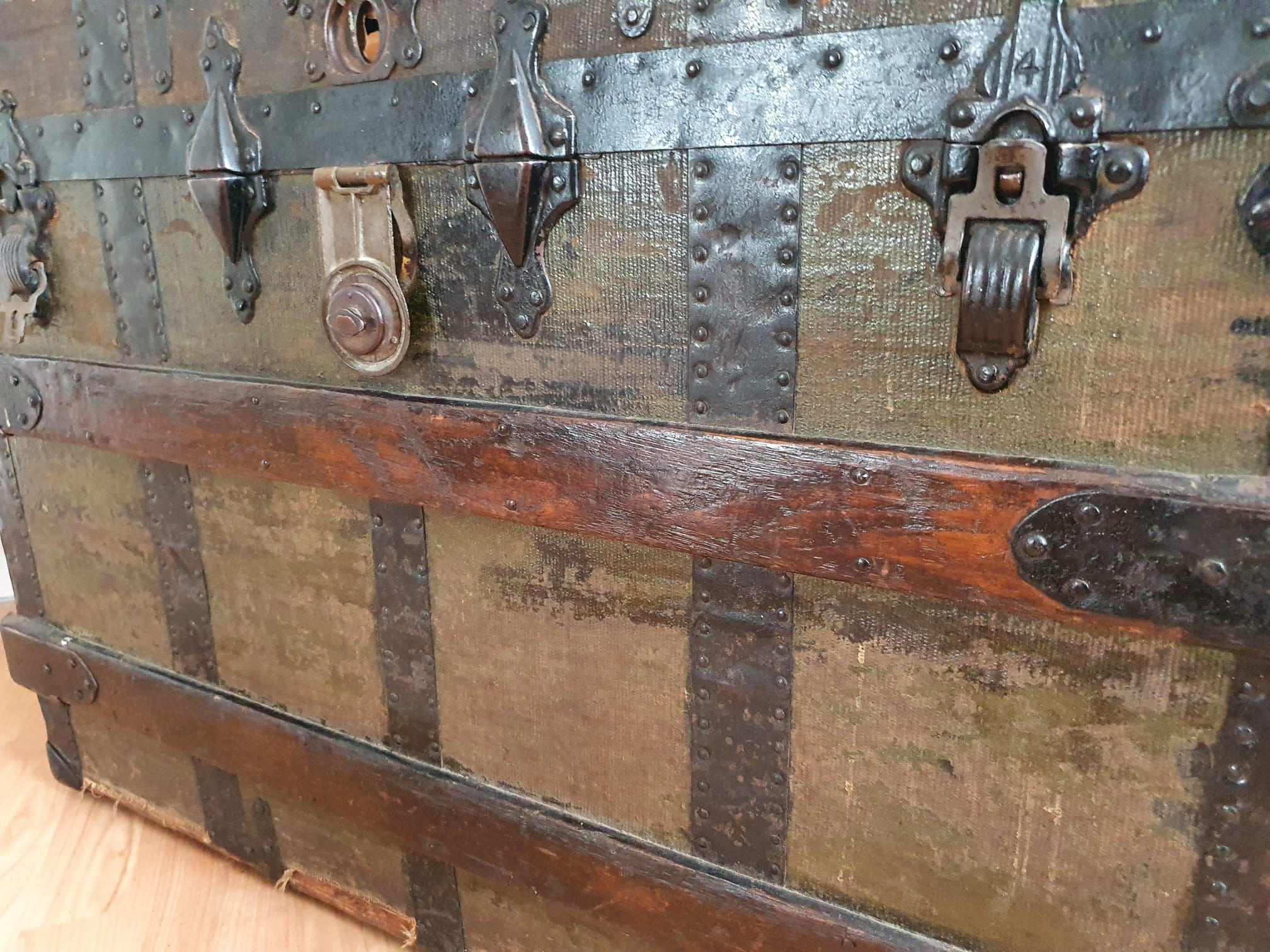 Large Vintage Wood and Metal Trunk, comes with two new leather straps. Good condition for age. - Image 3 of 5
