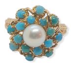 18k yellow gold TURQUISE AND PEARL CLUSTER RING, weight 5.3g and size J1/2