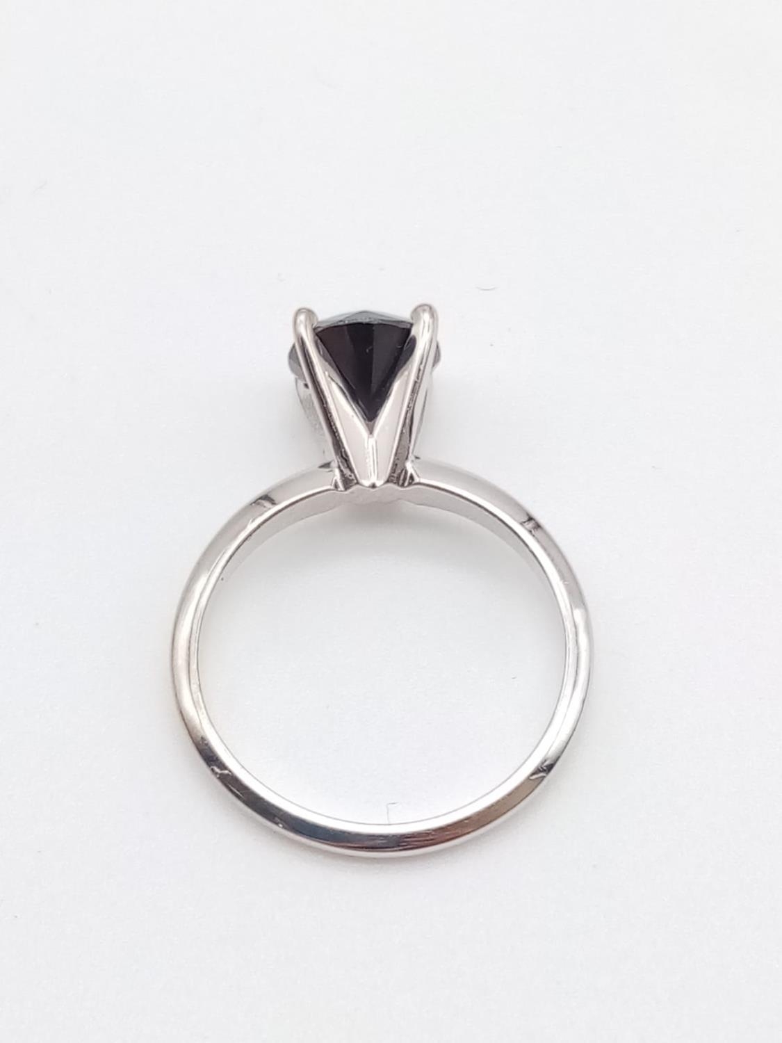 Black diamond solitaire ring set in 14k white gold, weight 2.5g and size K1/2 - Image 3 of 6