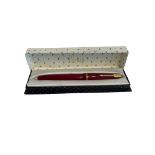 Vintage Parker Fountain pen. Duofold model having 14 carat gold nib and pump filling action.