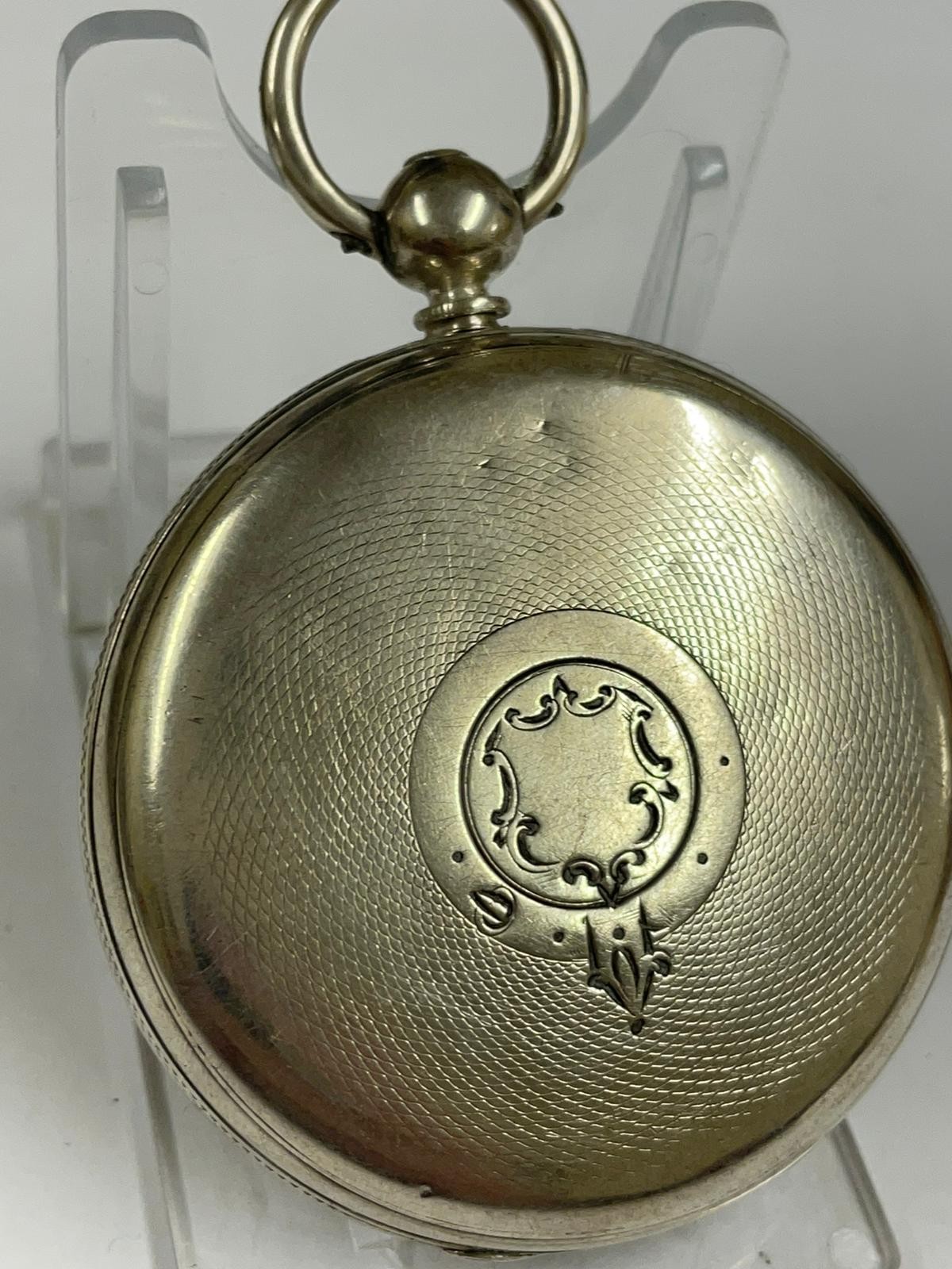 Antique silver fusee pocket watch working but missing glass , sold with no guarantees. - Image 3 of 7