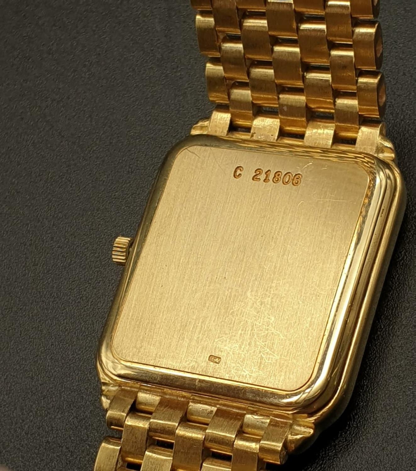 AUDEMARS PIGUET 18K GOLD WATCH WITH GOLD STRAP, SQUARE FACE AND MANUAL MOVEMENT. 26MM - Image 11 of 12