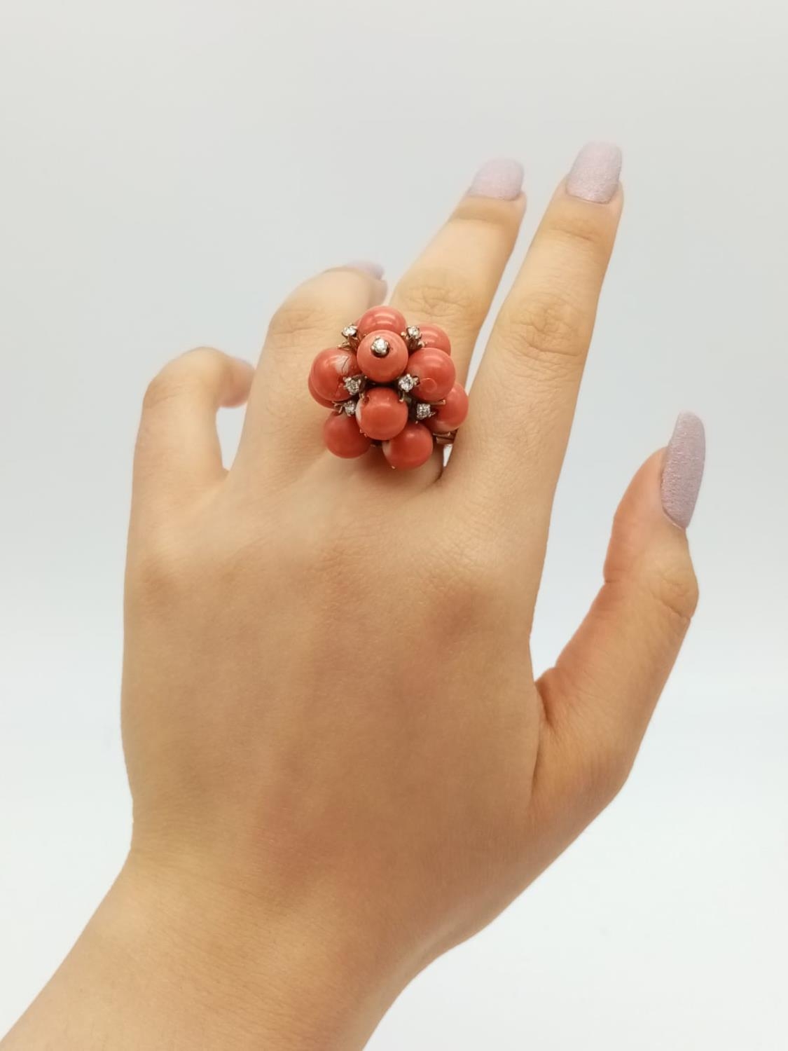 14k vintage yellow gold impressive statement ring with coral and diamonds, weigh 17g and size K - Image 7 of 8