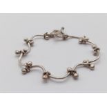 Silver Ball-Link Bracelet. 19cm. 14.46g