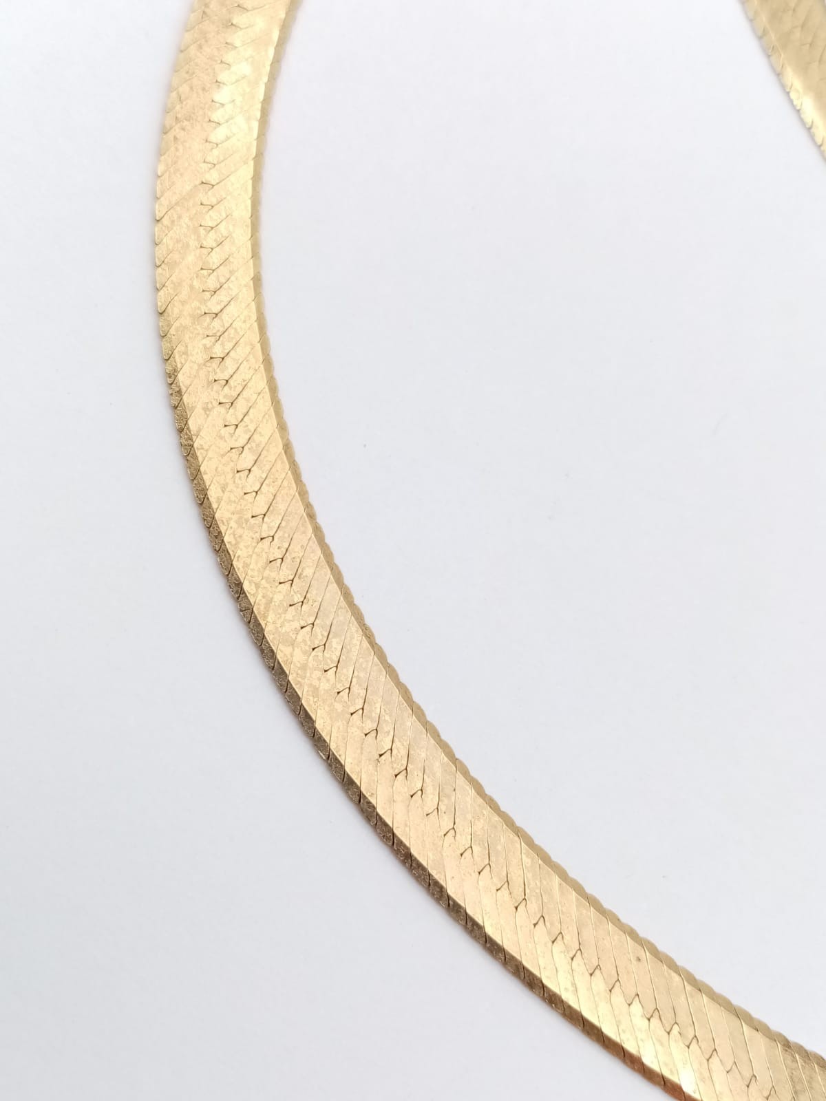 9K Yellow Gold Italian Herringbone Necklace. 40cm. 6.9g - Image 2 of 6