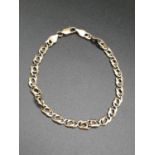 9K Yellow Gold Ladies Link Bracelet. 20cm. 5.7g