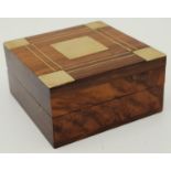 Lacquered wood and brass small trinket box. 7.5 x 7.5cm