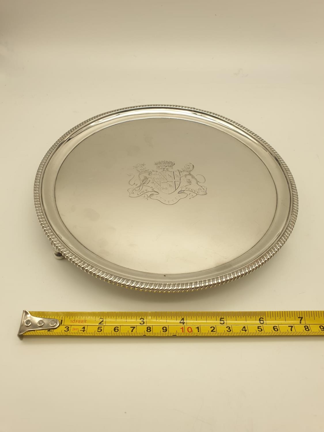 Antique Georgian Silver Footed Tray. Ornate decorative edge and feet. Love and Serve shield and - Image 8 of 9