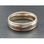 18K Yellow and White Gold Ring/Band. Size P. 5.66g