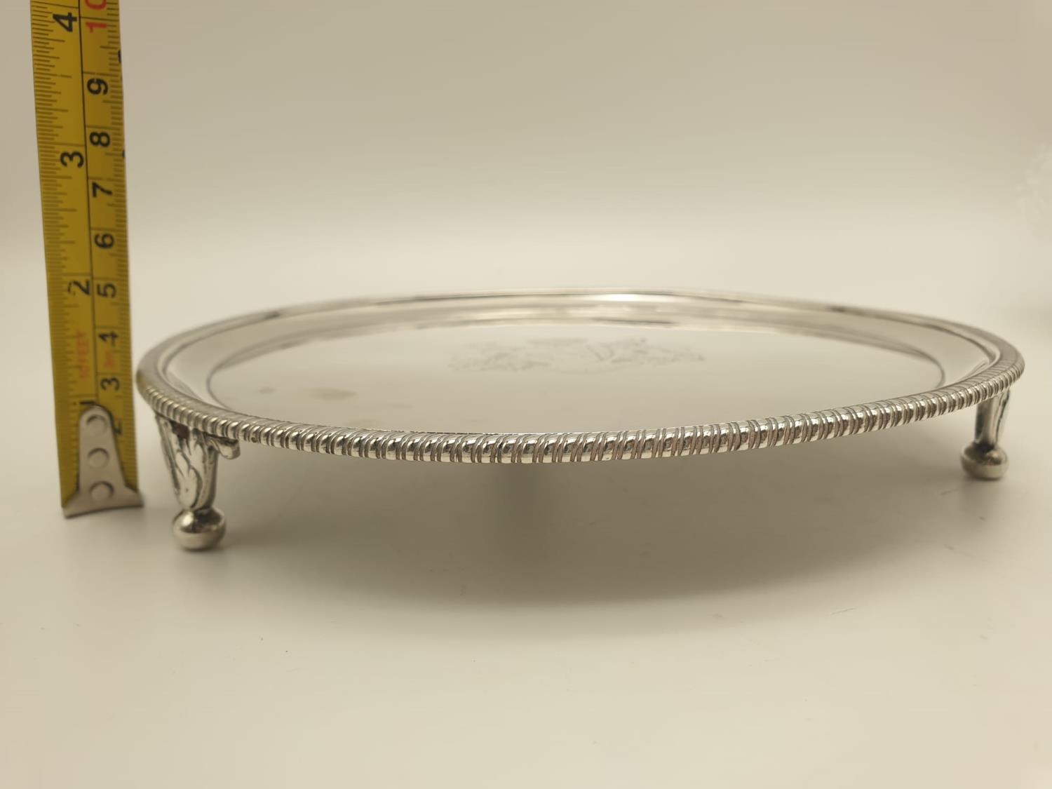 Antique Georgian Silver Footed Tray. Ornate decorative edge and feet. Love and Serve shield and - Image 9 of 9