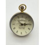 A VINTAGE OMEGA GLASS GLOBE TABLE CLOCK WITH ROMAN NUMERALS AND SECOND HAND, FWO. 363gms 6cms