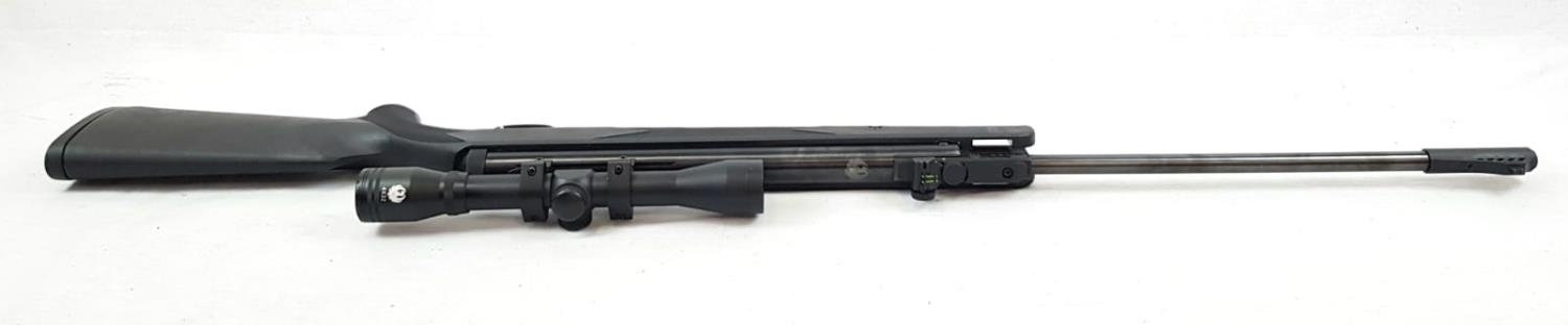 Excellent condition Ruger Black Hawk .177 Calibre Air Rifle Composite Nylon Stock with Ruger. 4 x 32 - Image 3 of 8