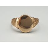 18K Yellow Gold Signet ring. Size N and weighs 5.3g.