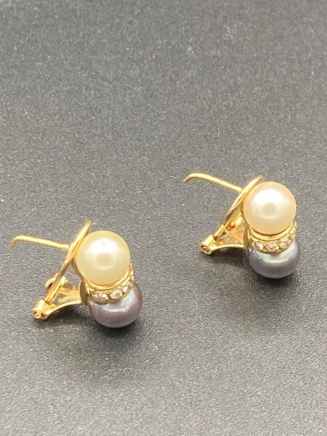 Pair of 18 CARAT GOLD DIAMOND and PEARL earrings . 5.4 grams. Top Quality pair of classic earrings. - Image 2 of 3