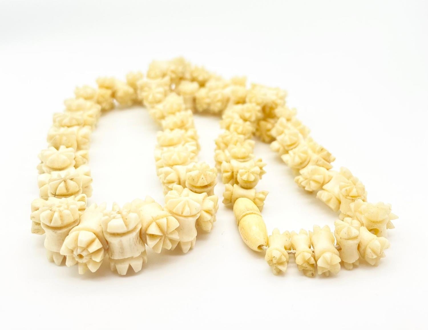 Antique Ivory Hand-Carved Floral Necklace. 44cm - Image 2 of 3