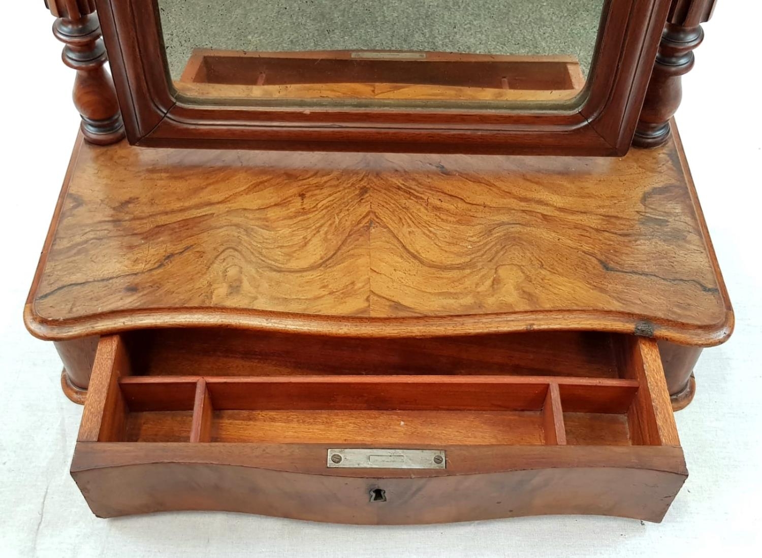 Vintage Walnut Swivel Dressing Table Vanity Mirror. Lower drawer for beauty items (missing key). - Image 3 of 5