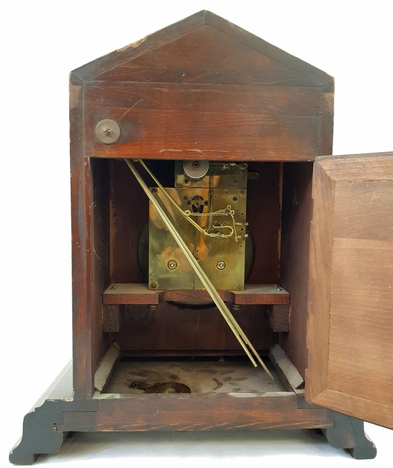 Vintage possibly antique Chiming Mantle Clock with Key. Mahogany case, Roman dials, gilded - Image 5 of 7