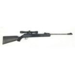 Excellent condition Ruger Black Hawk .177 Calibre Air Rifle Composite Nylon Stock with Ruger. 4 x 32