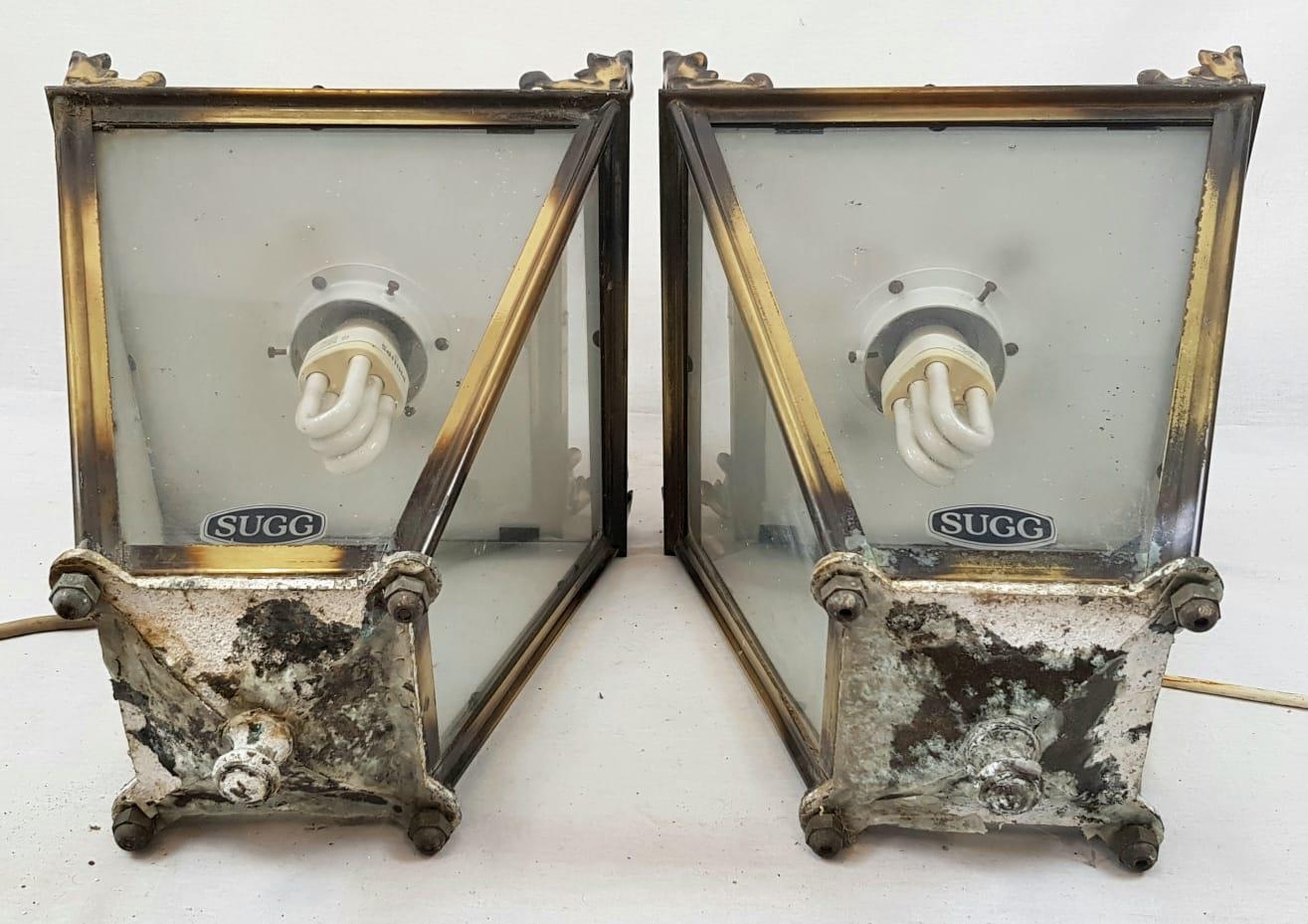 A Pair of Reproduction Victorian Top-Fix Brass Wall Lanterns. As Found. 31 x 70cm - Image 3 of 6