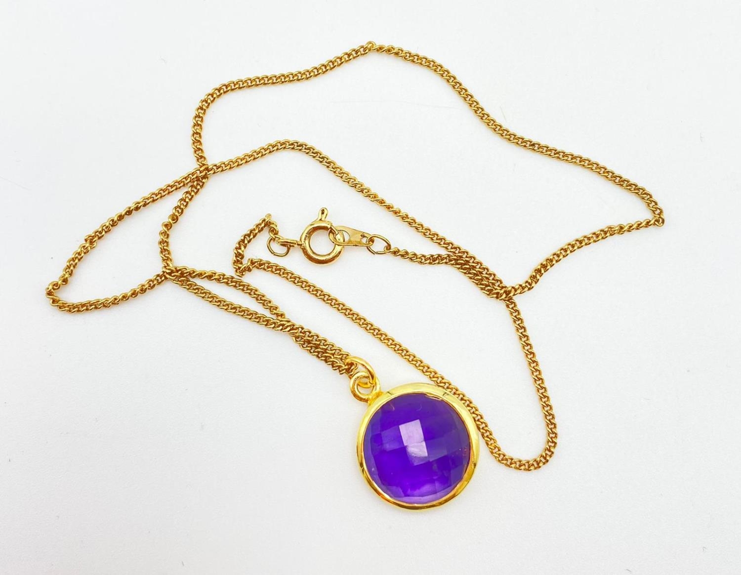 Natural Amethyst Pendant on a Yellow Metal Necklace. 42cm. 5.7g - Image 3 of 3