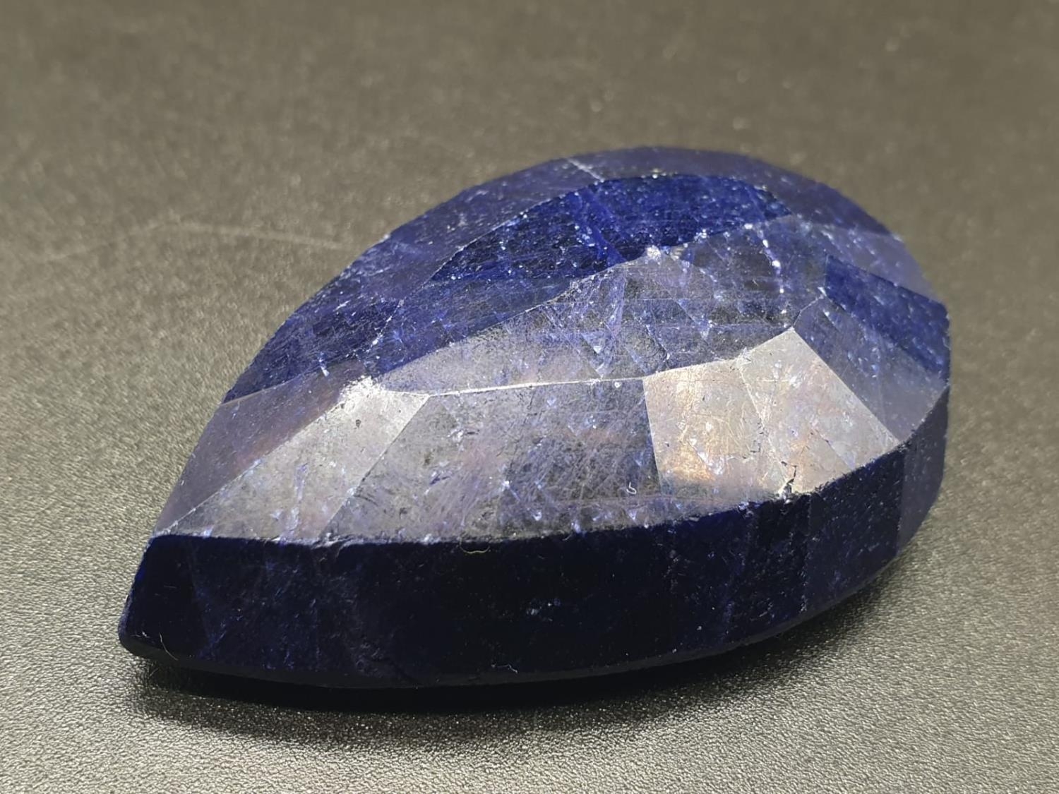 371cts of Pear Shaped Natural Blue Sapphire. GLI Certified. - Image 2 of 4