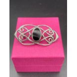 Silver and black onyx Celtic Art Deco style brooch.925 silver. 4.2 cm approx.