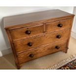 A VINTAGE SOLID OAK CHEST OF DRAWERS. 102 X 45cms and78cms in height