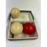 Antique ivory snooker billiard balls x3