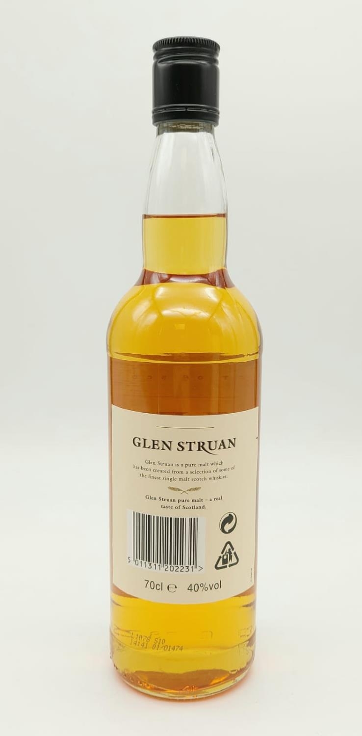 A Bottle of Glenn Struan Pure Malt Whisky. As new in presentation case. - Image 4 of 8