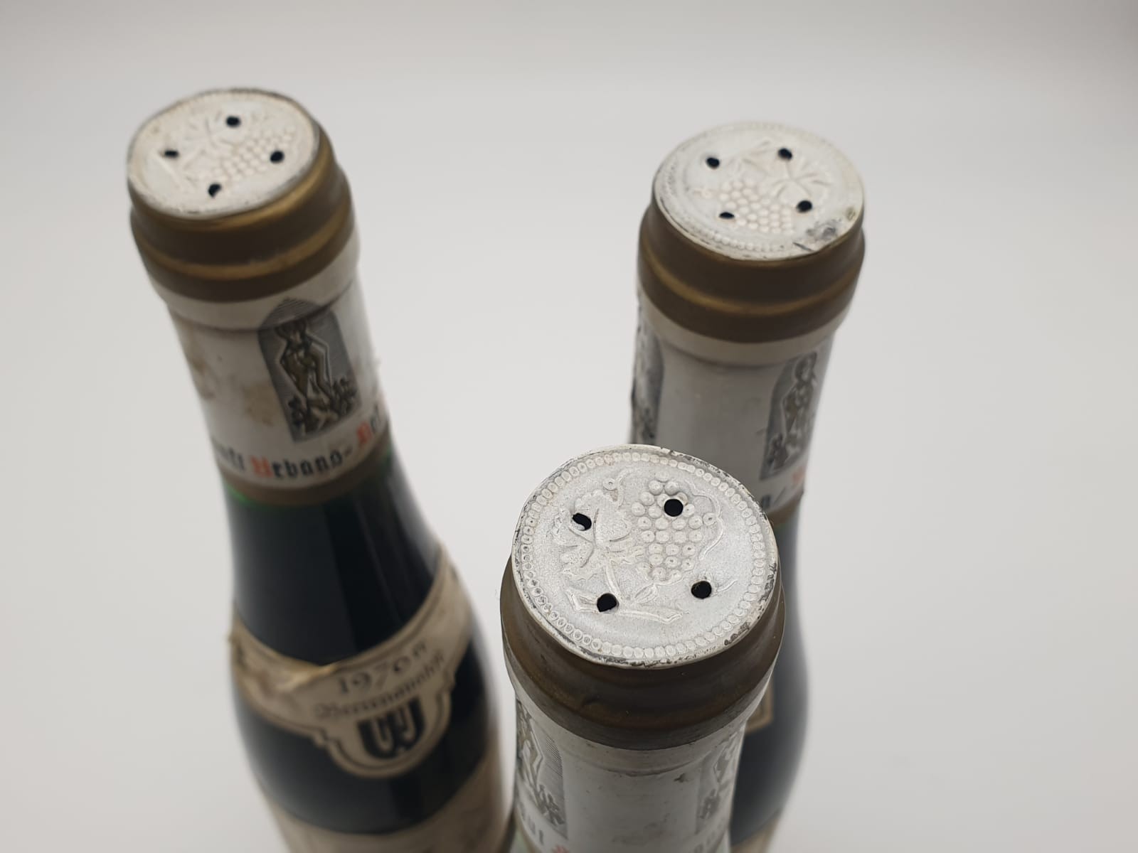 Three Half-Bottles (0.35l) of 1976 Beerenauslese Dessert wine. Intense optimum sweetness from this - Image 3 of 12