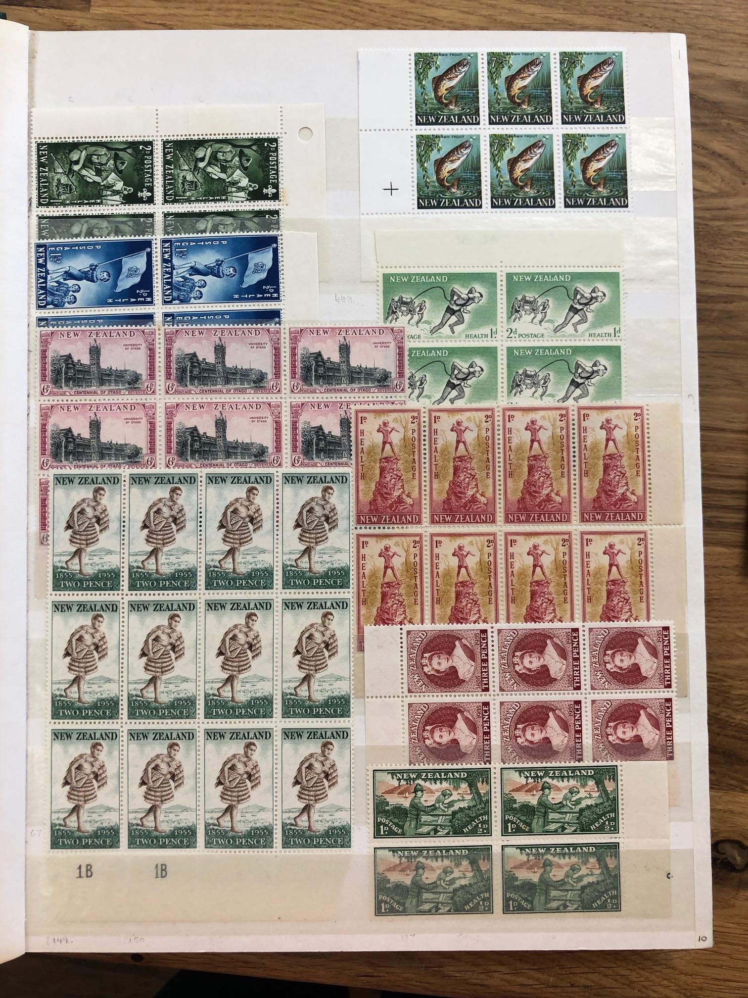 COMMONWEALTH accumulation in 2 stock books mostly KG 6 and QEII with blocks. Values generally to the - Bild 3 aus 4