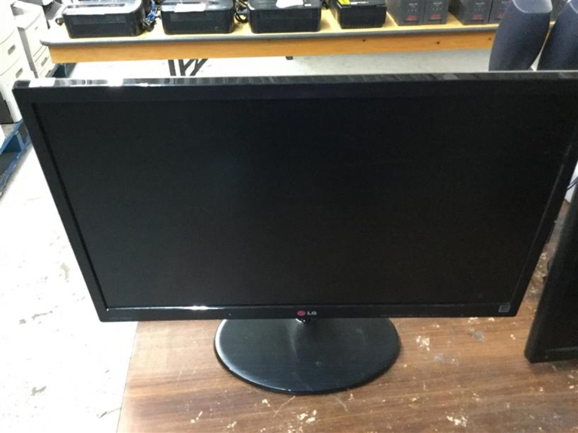 LG MONITOR X 1PC AND ACER MONITOR X 1PC - Image 2 of 2