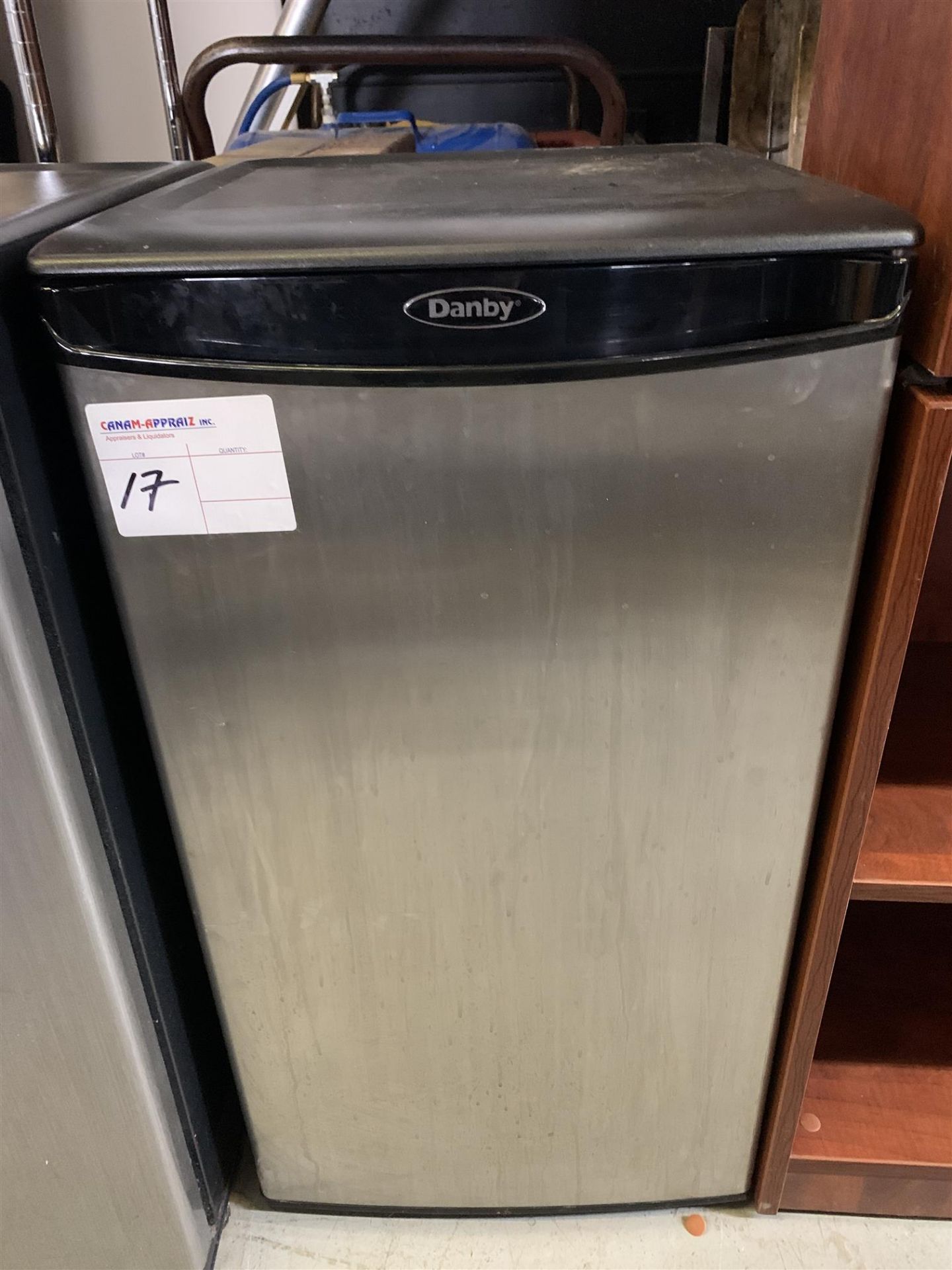 DANBY - STAINLESS STEEL BAR FRIDGE