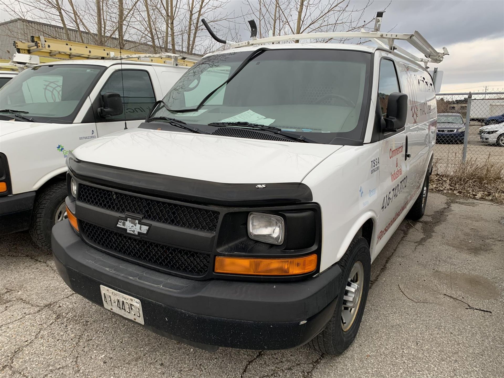 2014 CHEVY EXPRESS 2500 CARGO - 288,014KM - VIN # 1GCWGFCA9E1187267 ***ALL VEHICLES ARE SOLD AS IS