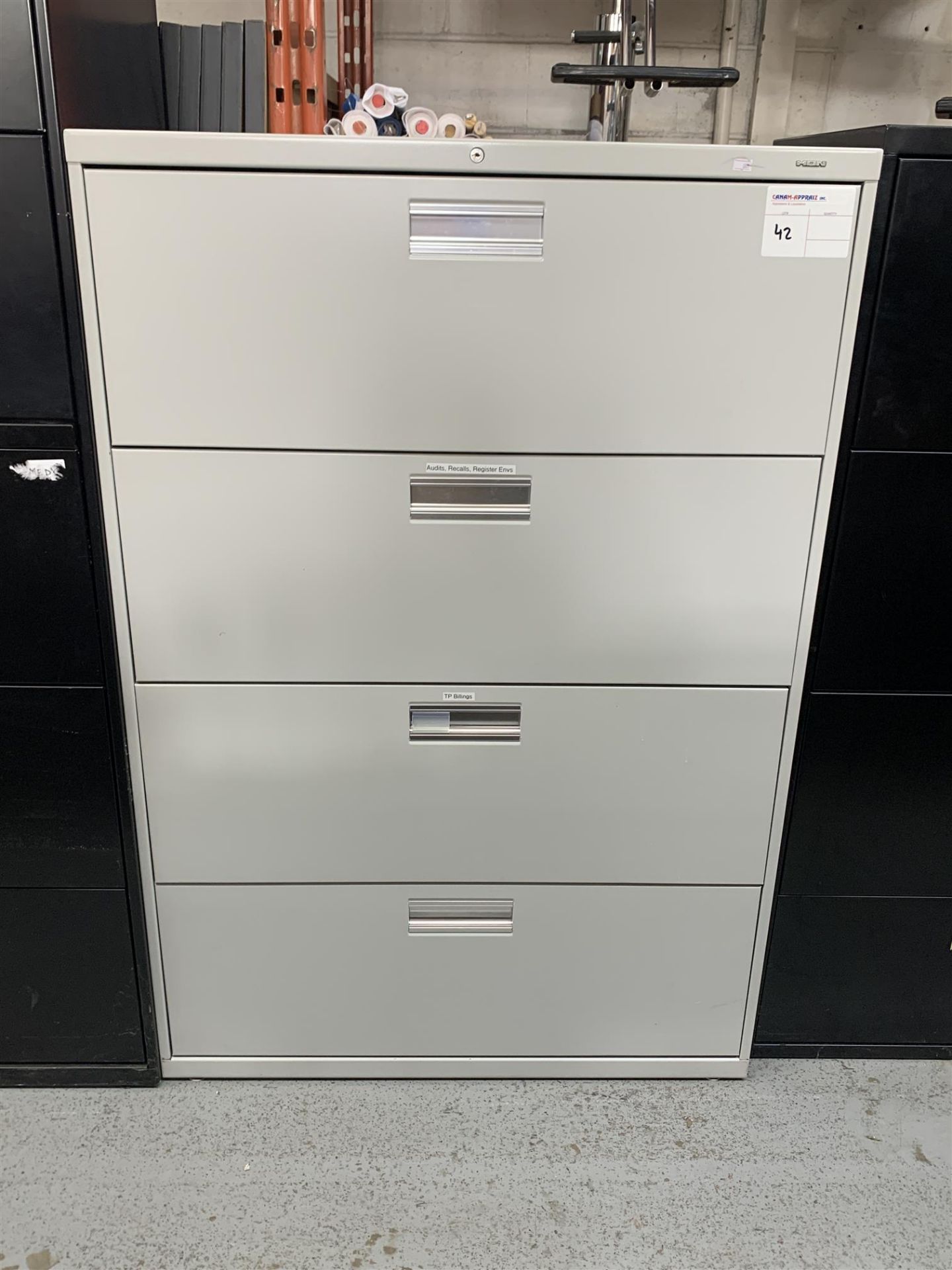 HON - 4 DOOR UPRIGHT DOUBLE FILE CABINET