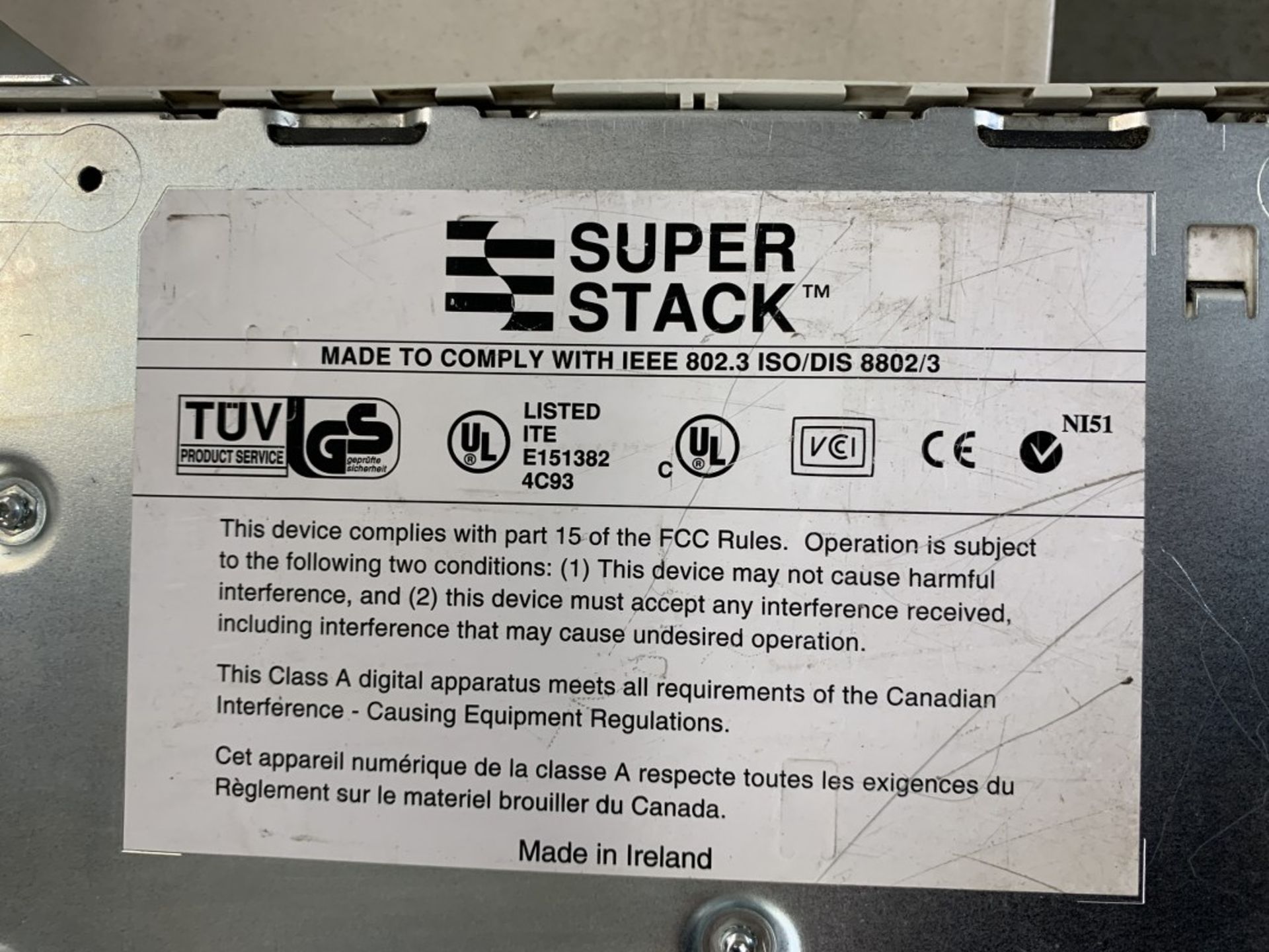 3COM - SUPER STACKER - NETWORK DEVICE - Image 3 of 3