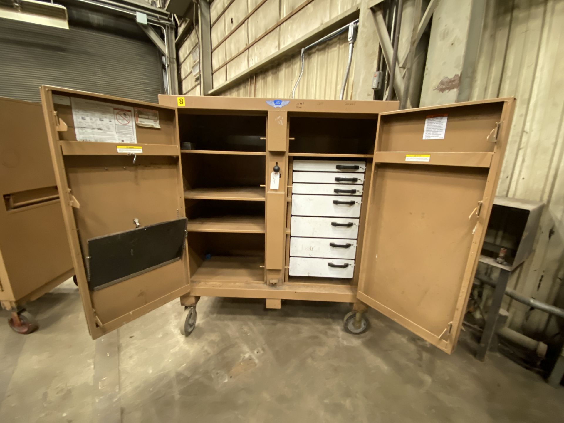 Knaack Jobmaster mn 112 rolling job site tool cabinet, 2 door, 52" x 27", 52" inside measurements, - Image 2 of 2