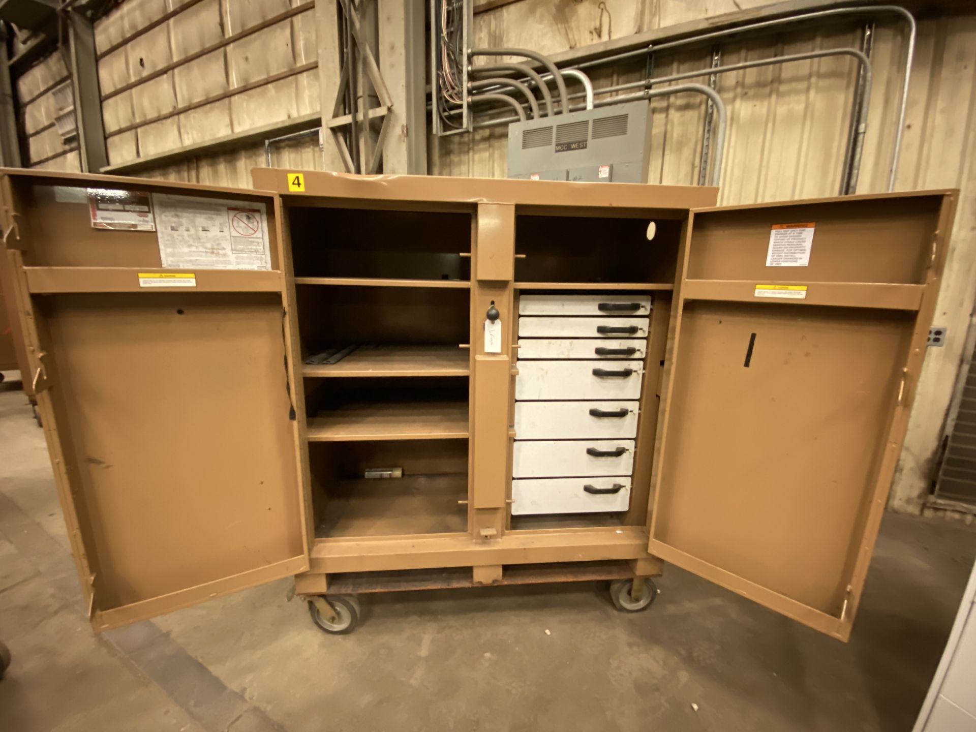 Knaack Jobmaster mn 112 rolling job site tool cabinet, 2 door, 52" x 27", 52" inside measurements, - Image 2 of 2