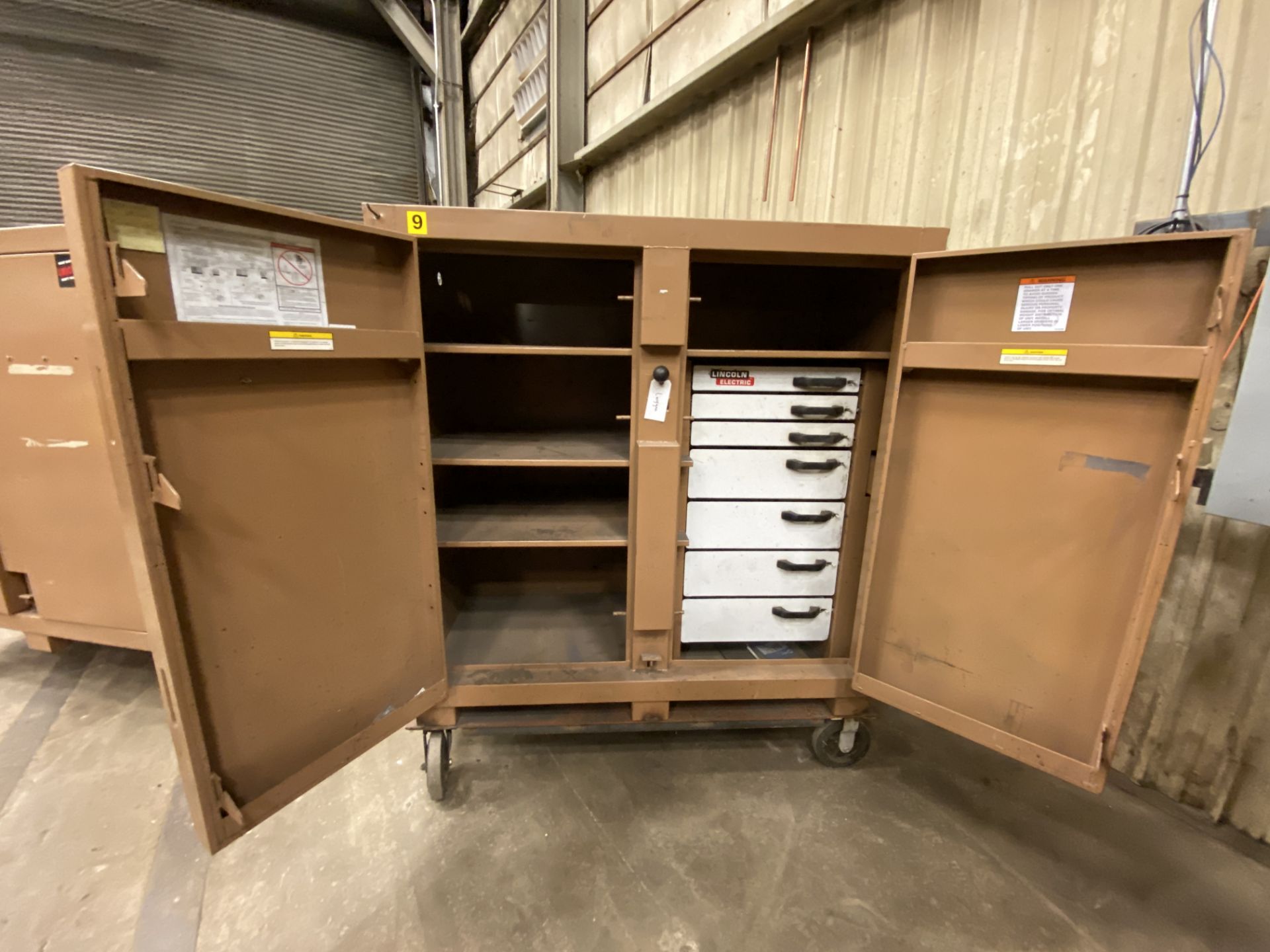 Knaack Jobmaster mn 112 rolling job site tool cabinet, 2 door, 52" x 27", 52" inside measurements, - Image 2 of 2