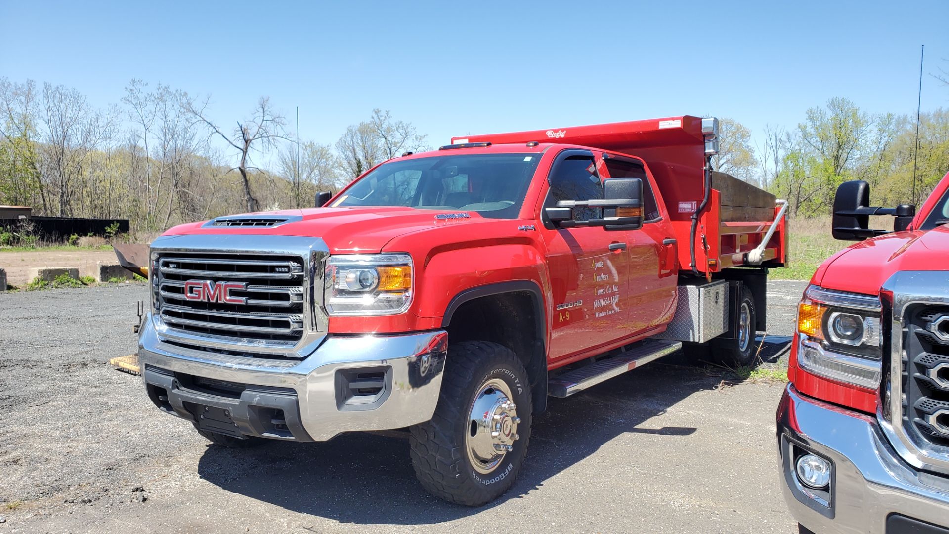 2017 GMC Sierra 3500 dump truck, 12’ dump body with roll tarp, aluminum wheels, 4 X 4, 19,990 MILES