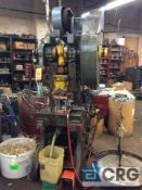 Walsh 28 ton press, mn 28, sn 8605, 100 stroke per minute, flywheel at 3 inch slide (LOCATED ON