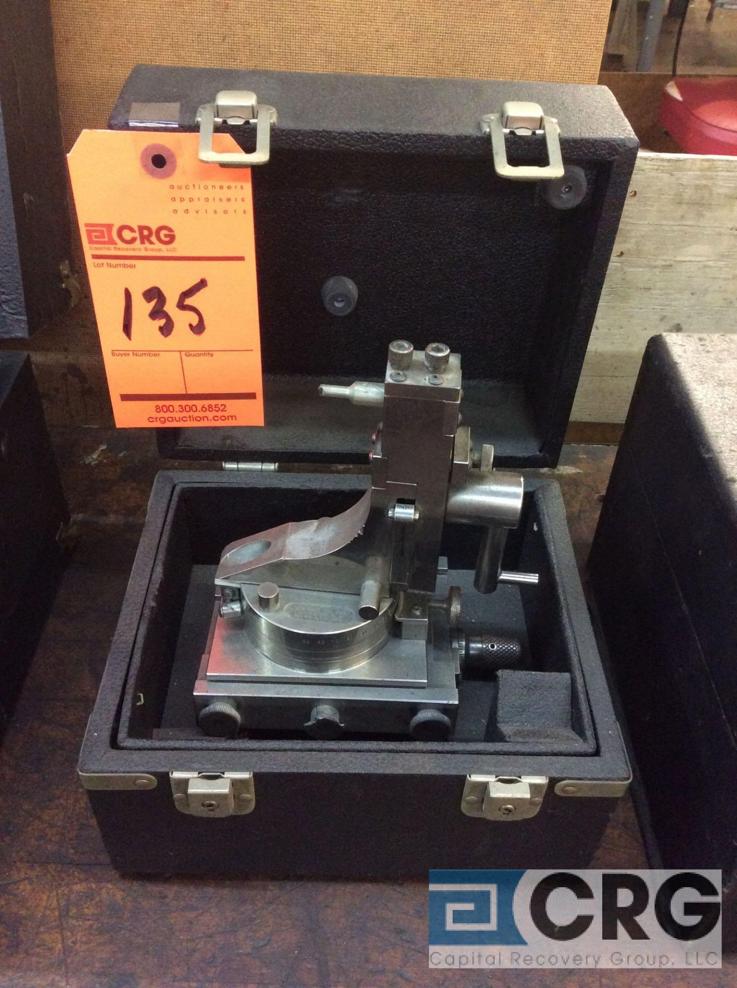 Harig high precision radius wheel dresser with case (LOCATED IN TOOL ROOM MACHINE SHOP)