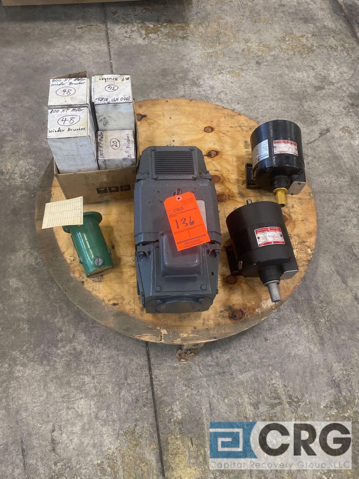 Lot of (5) motors and motor parts, including (1) Reliance 5 HP 1750 RPM DC motor, (1) GE