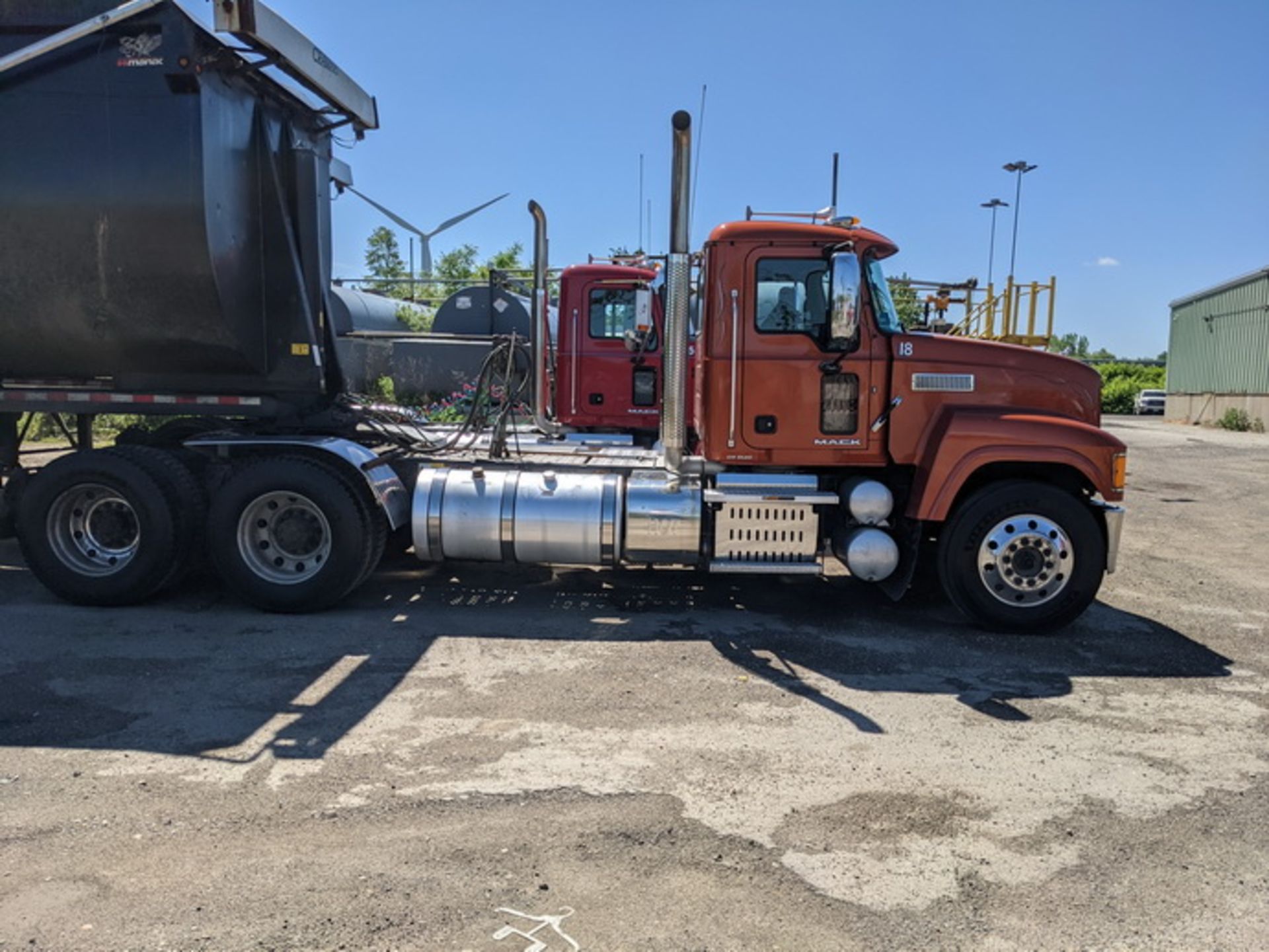 2016 Mack CHU613 tandem axle day cab, Mack MP8 505C H.P engine, Allison automatic transmission, - Image 3 of 25