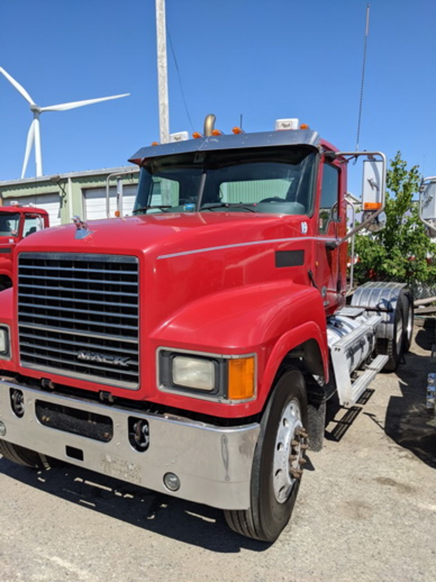 2013 Mack CHU613 tandem axle day cab, Mack MP8 505C H.P. engine, Fuller 10sp manual transmission, - Image 2 of 22