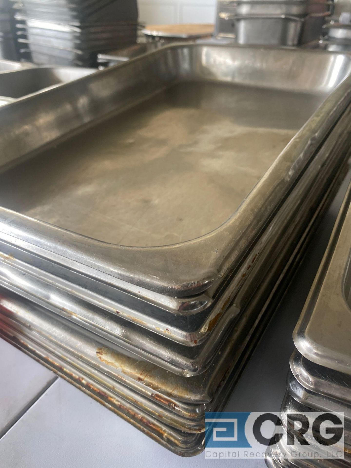 Lot of (11) shallow stainless steel steam table pans, 21 inch x 12.5 x 2.5 inch deep - Image 3 of 4