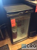 Avanti 1-door glass front undercounter refrigerator