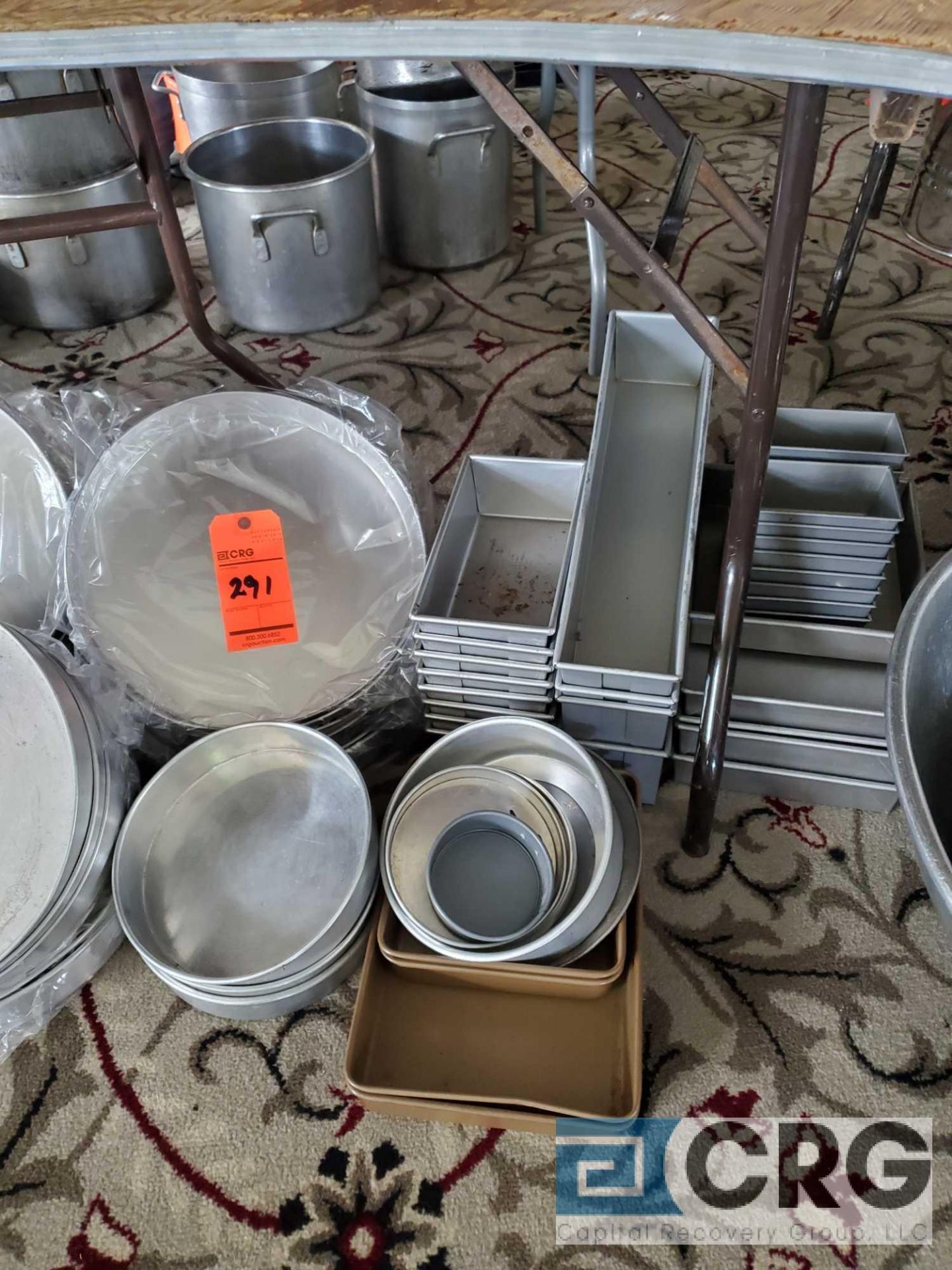 Lot of assorted baking and sifting pans - Image 2 of 3