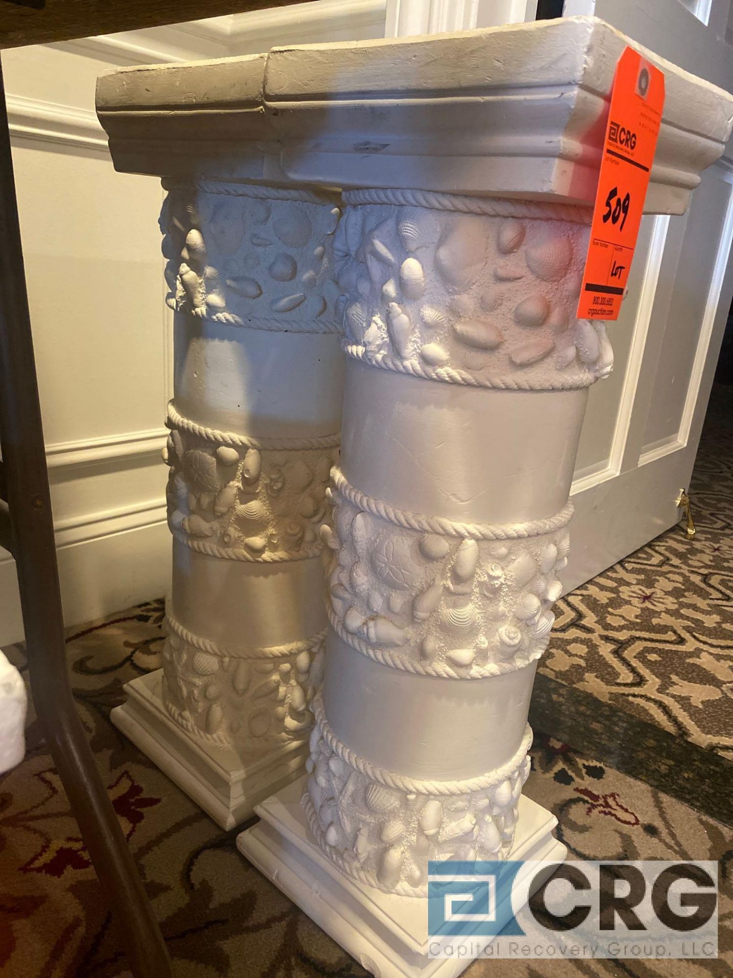 Lot of (7) decorative mini decorative columns - Image 4 of 4