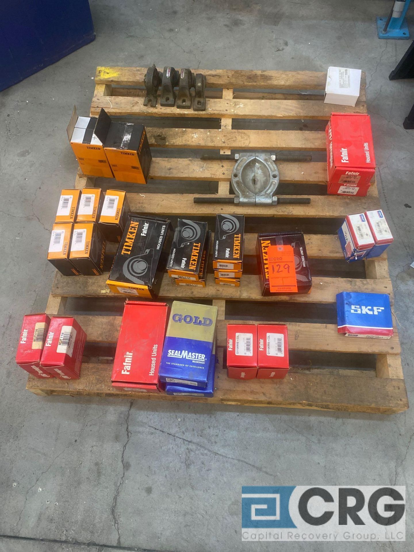 Lot of (25) assorted bearings, Timken, SKF, Fafnir, Gold, and related - Image 6 of 13